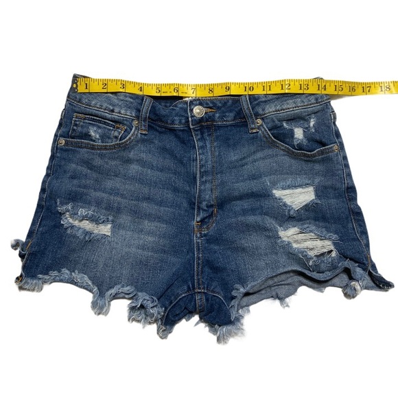 Just USA Shorts Distressed Raw Hem Denim Large - Picture 7 of 12
